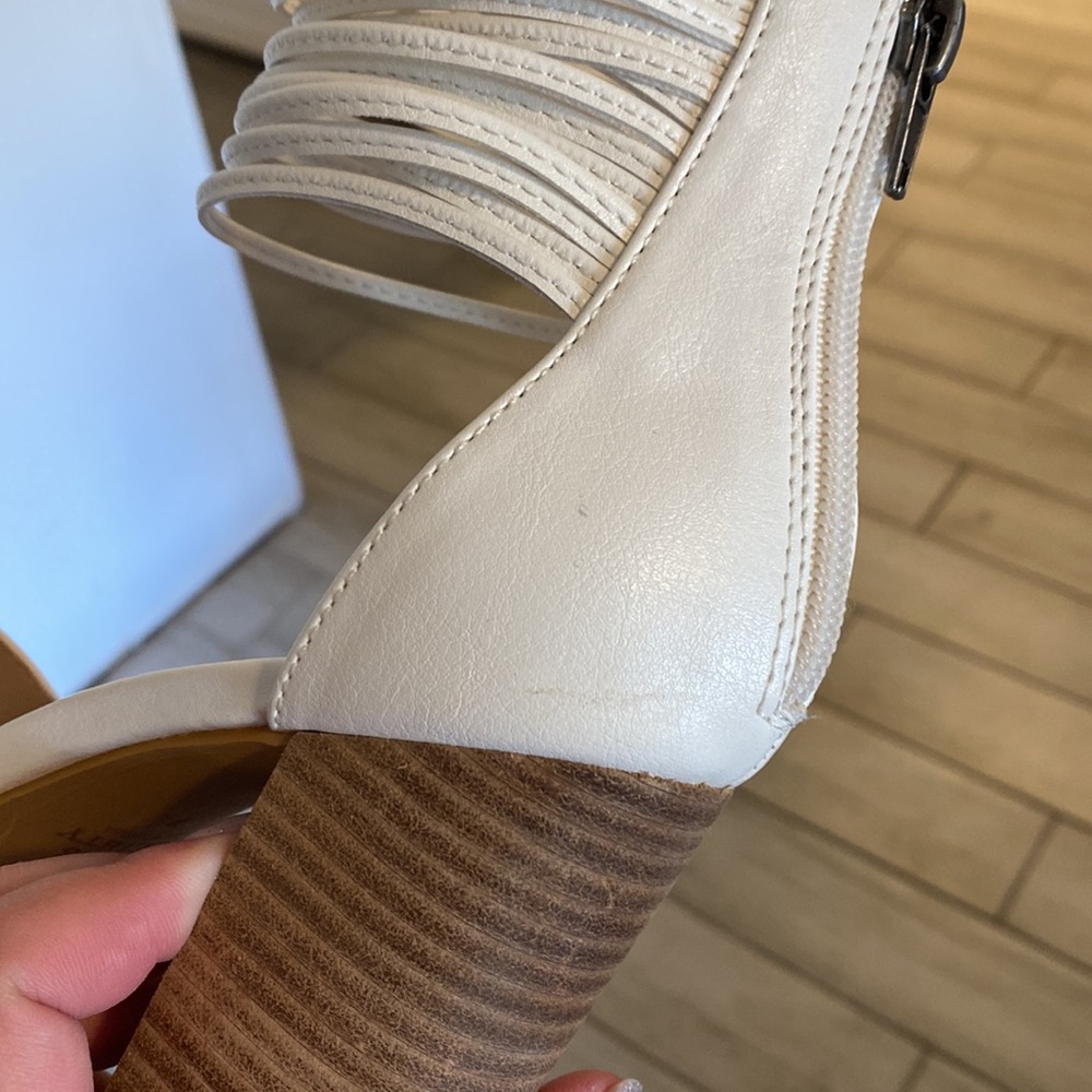 Altar’d State White Blair Heels - Picture 8 of 8